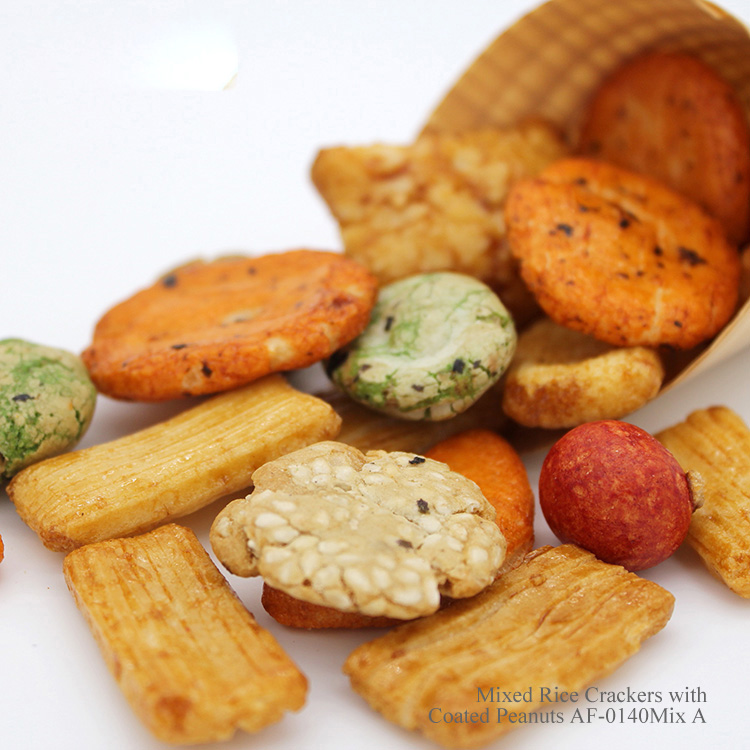 Mixed Rice Crackers with Coated Peanuts